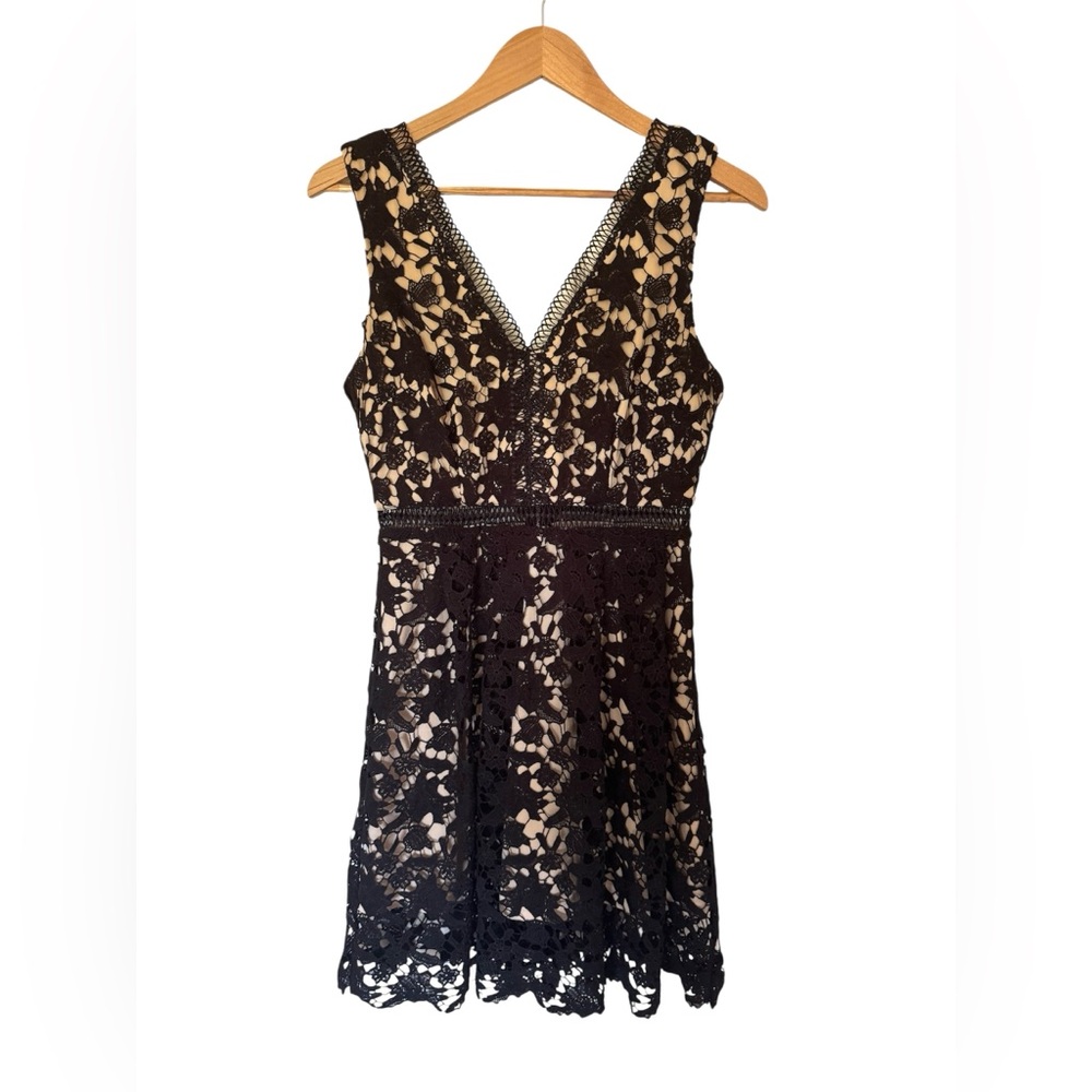Elegant Black Lace Dress with Cream Lining, Size M